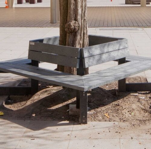 Boombank Londen, een duurzame prijs-pakker onder de boombanken. Rotvrij en grafittiproof